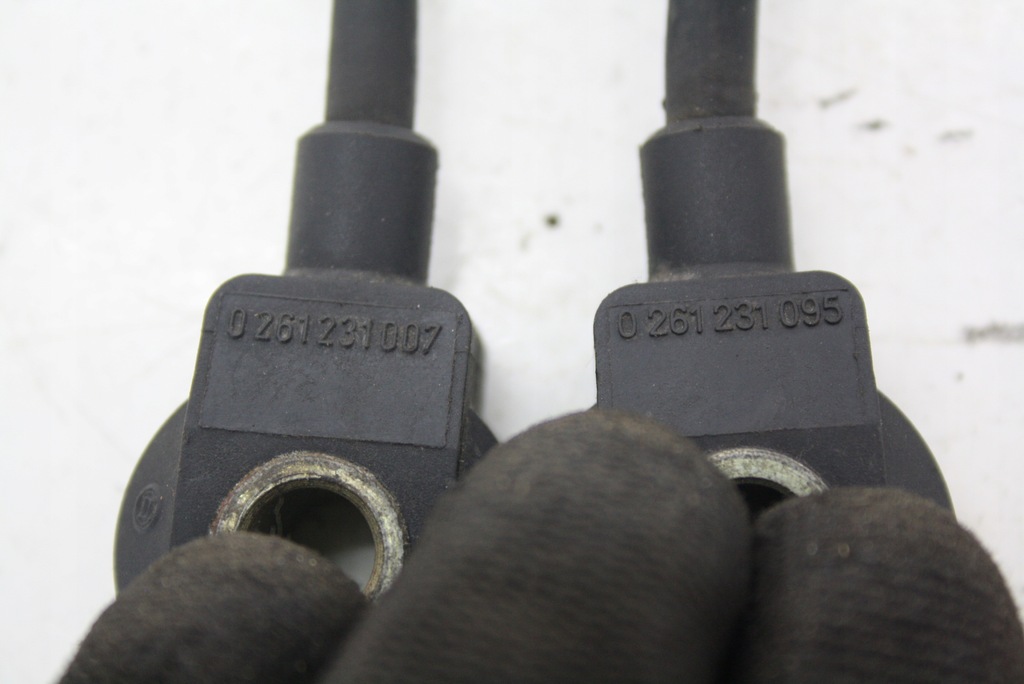 фото №14, Датчик spalania детонационный alfa romeo 166 3,0 busso 0261231007 0261231095