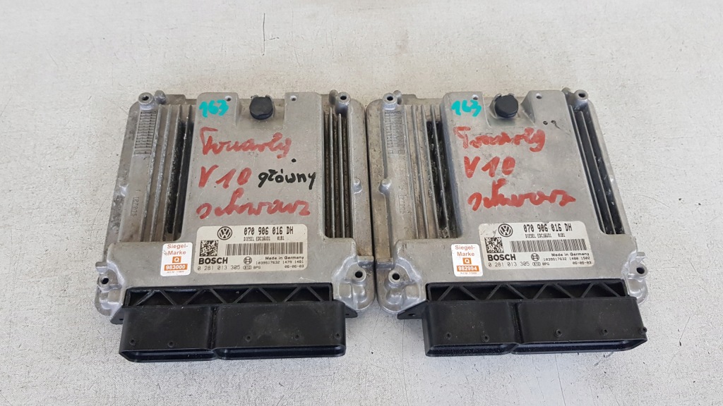 фото №1, Бортовой компьютер пара vw touareg 7l 5.0 v10 tdi [163]