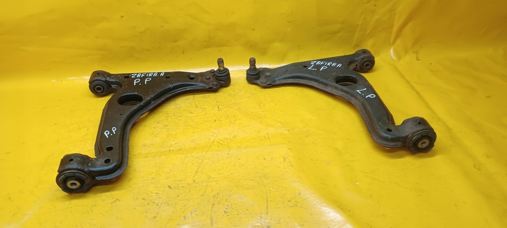 фото №1, Рычаг p/l перед zafira a 99-05r