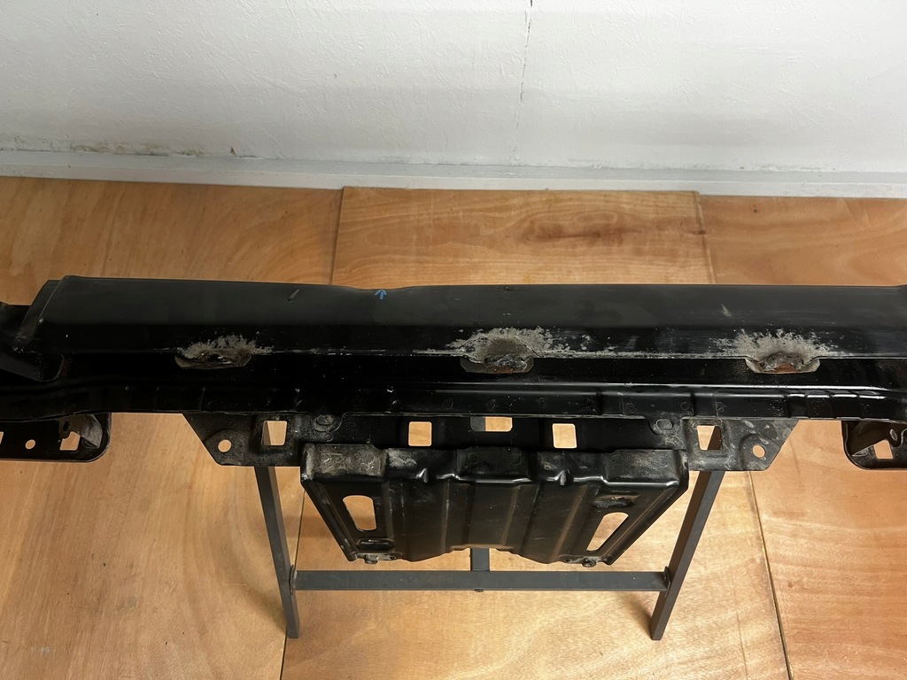 фото №13, Toyota hilux 8 viii балка каркас бампера заднього задня