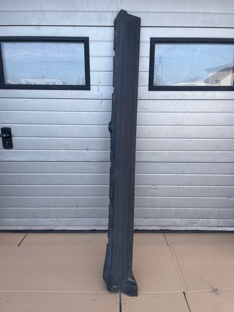 фото №1, Maserati levante молдинг порог левая защита 670040335