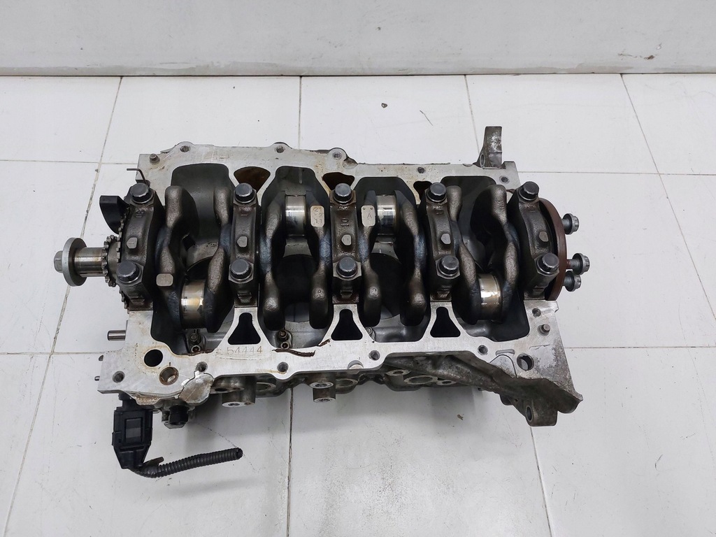 фото №12, Toyota auris ii 12-18r 1.8 hybrid 2zr двигун блок wał