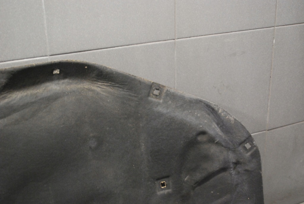 фото №10, Шумоизоляция капот audi a8 d3 клипсы