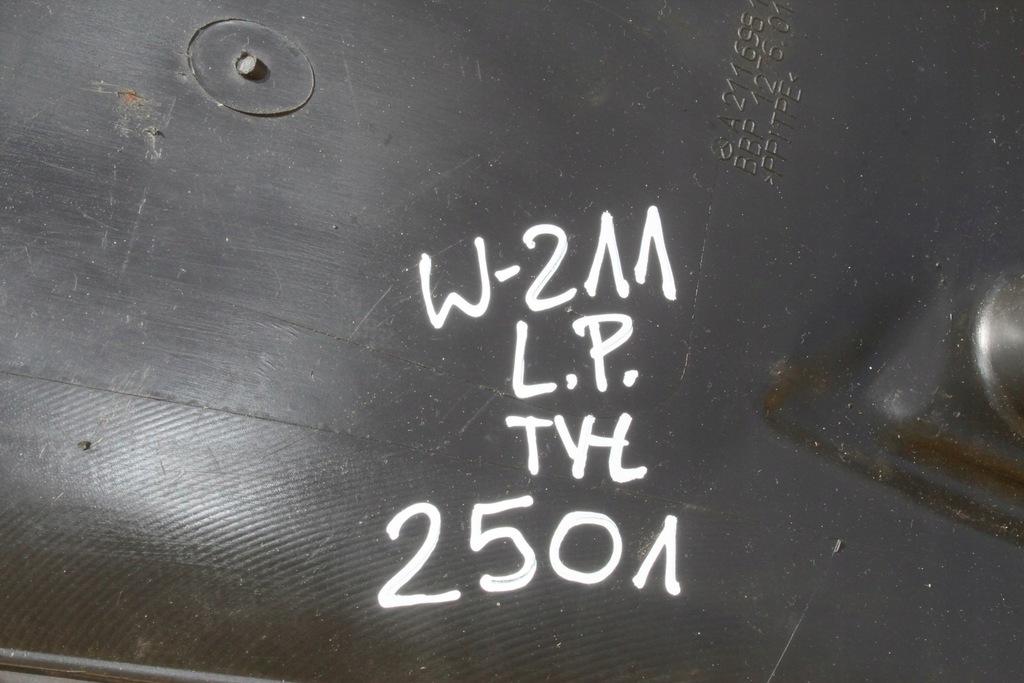 фото №7, Подкрылок левый перед mercedes w211 a2116981330