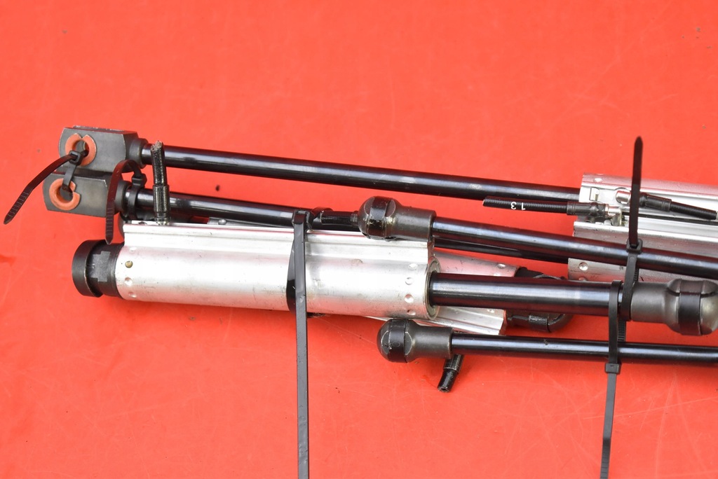 фото №5, Набір амортизатор складання дах vw eos cabrio 05-10