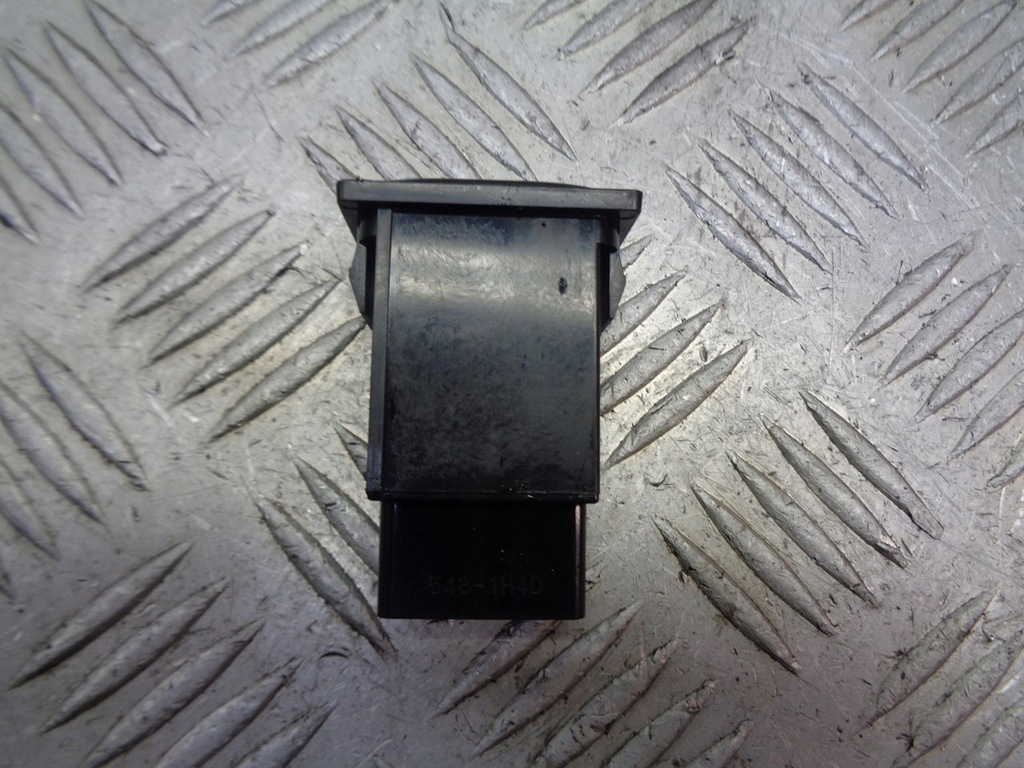 фото №2, Кнопка trc toyota avensis t25