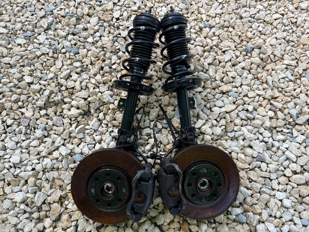 фото №1, Opel corsa d поворотний кулак амортизатор лівий 1.2b