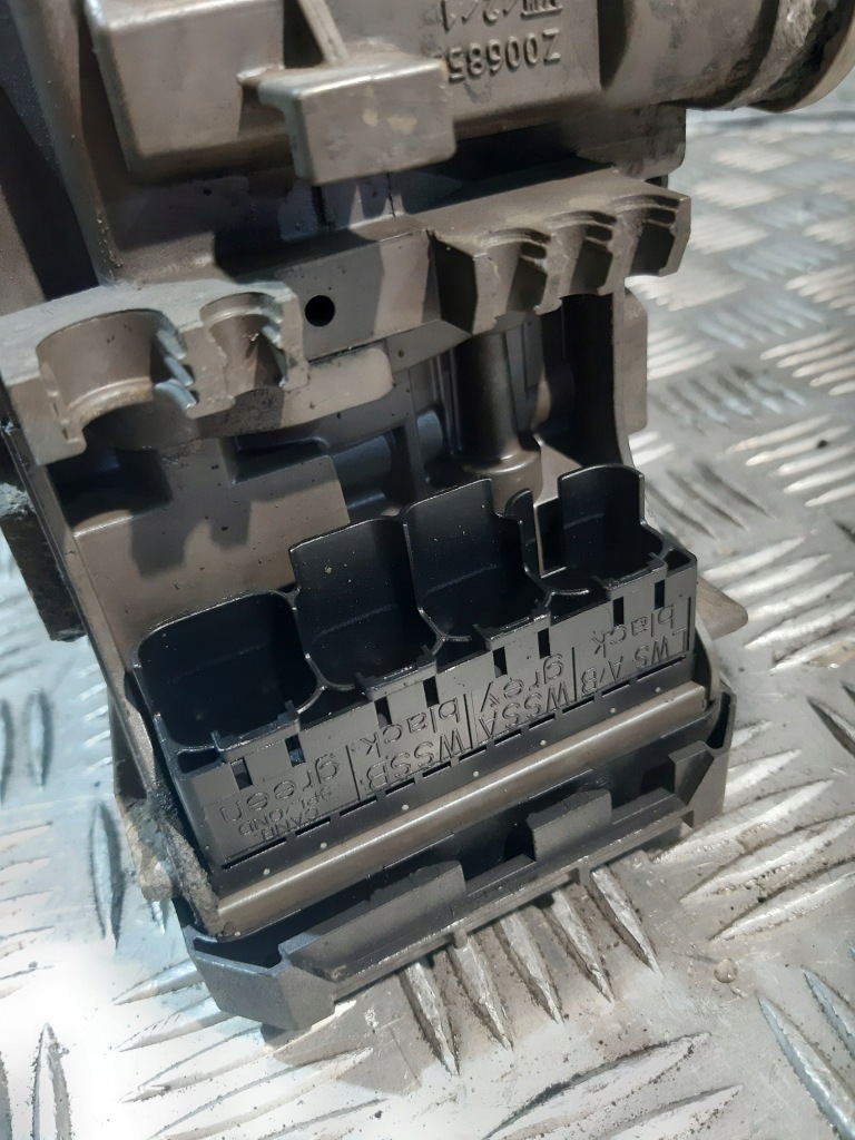 Купить Клапан модулятор ebs renault premium dxi volvo fh knorr-bremse k020022