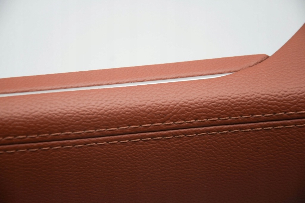 фото №8, Молдинг декоративна обшивка задніх правих двері maserati levante suv m161