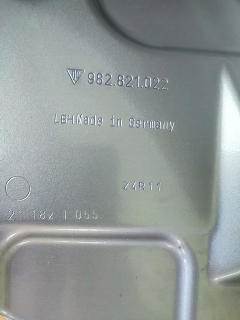 фото №12, Porsche cayman boxter lift крыло 982.821.022 правый оригинальный номер идеальное состояние