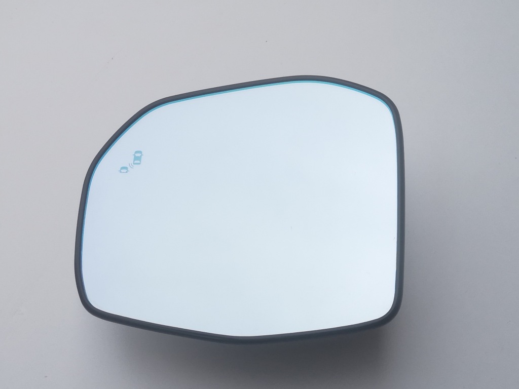 фото №1, Honda hr-v hrv 2023r вкладыш зеркало ассистент левый