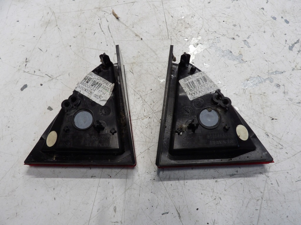 фото №2, Відбивачі задній кришки renault megane iii 3 cabrio