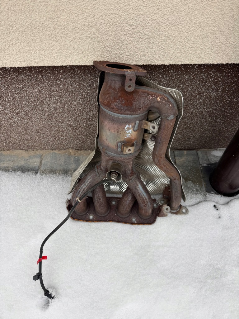 фото №1, Катализатор выхлоп toyota camry viii 19-23r. 2,5 hybrid