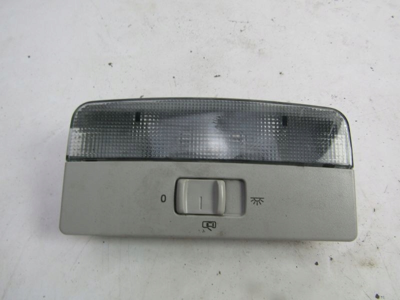 фото №1, Fabia ii 5j лампа освещение салона 6l0947105a