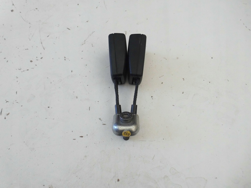 фото №1, Клипса поперечина 5ja857488 seat toledo iv rapid задняя