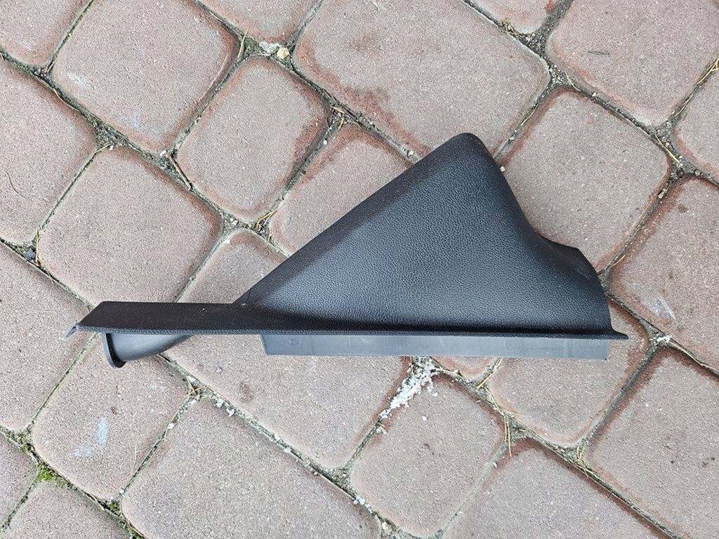 фото №1, Заглушка панели правая proace city berlingo combo e rifter 9823119577