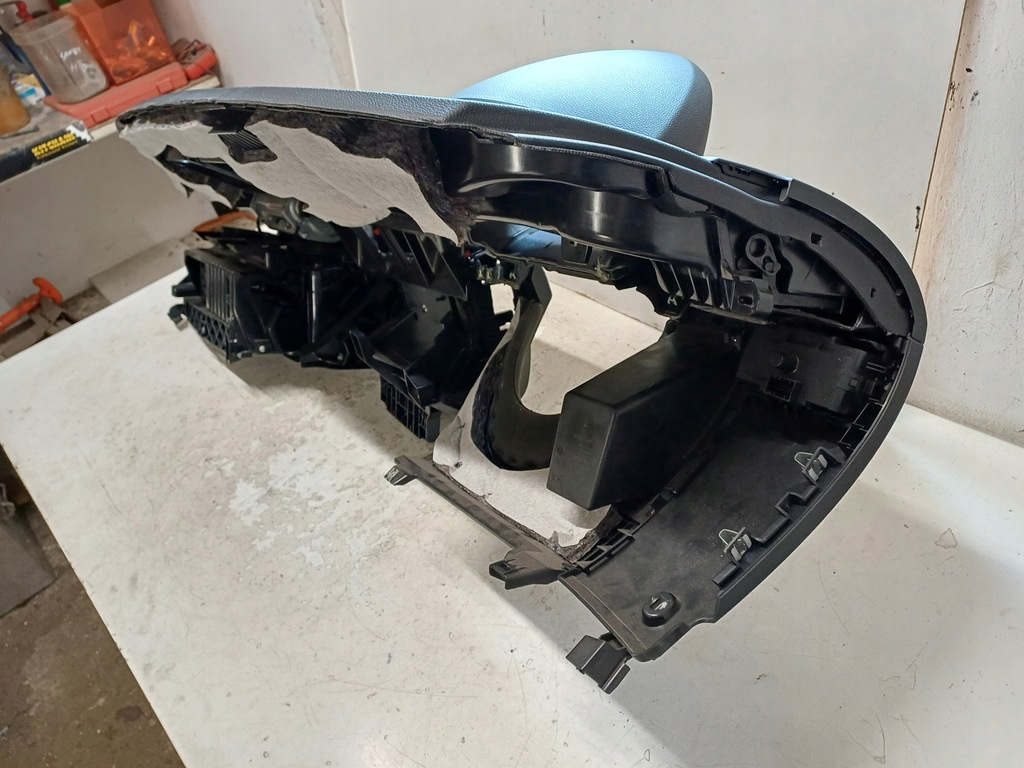 фото №9, Bmw 1 i e87 e81 lift 07- приборная панель консоль