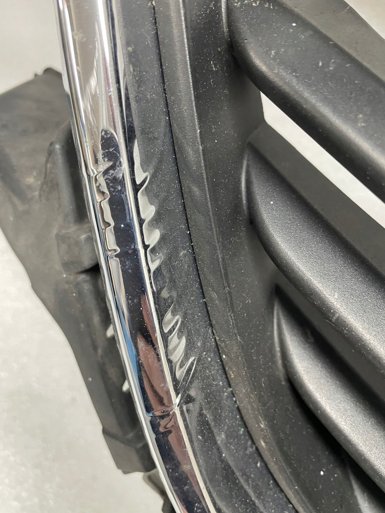 фото №4, Решітка радіатора решітка радіатора mazda v 5 gj ghp9-50712