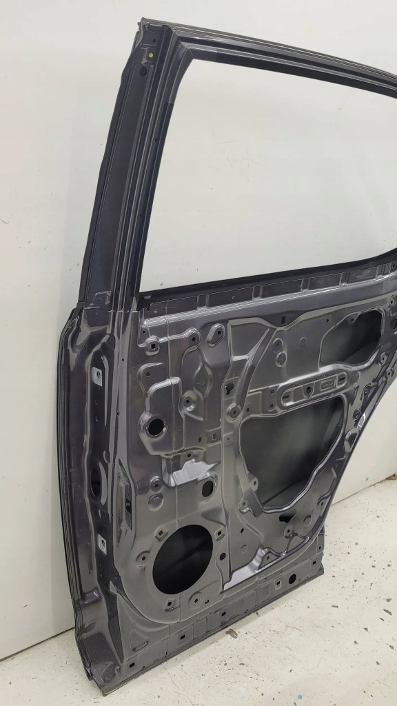 Купить Lexus rx iv 4 15+ дверь задняя задняя правое  fv