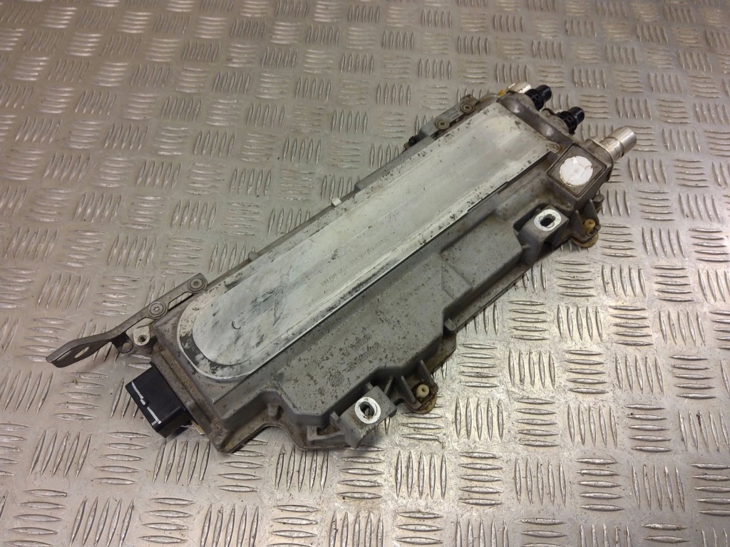 Купити Bmw 3 g20 g21 2020 інвертор / перетворювач напруги