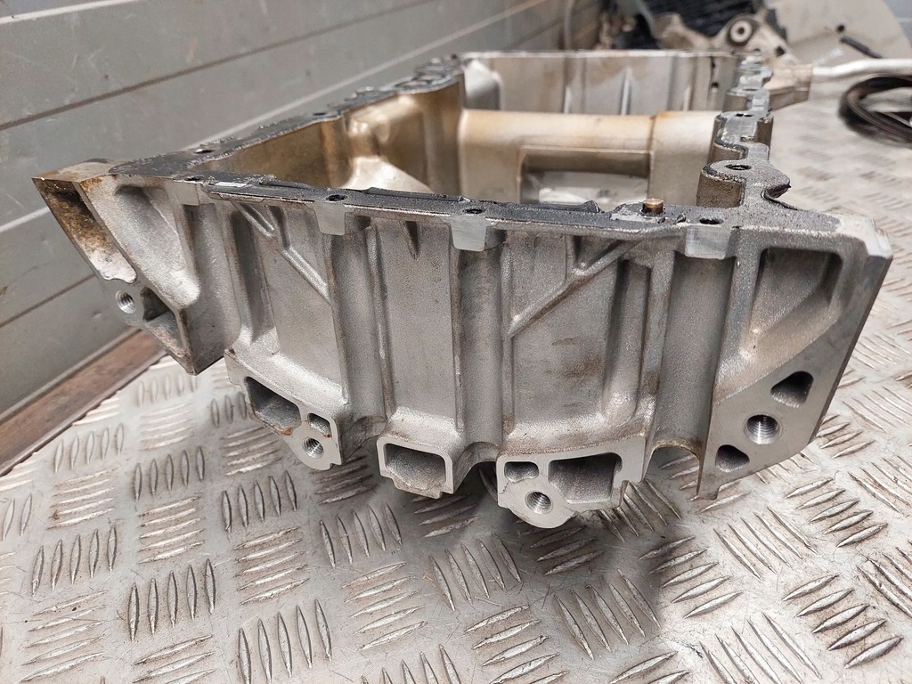 фото №6, Alfa romeo stelvio 04893551ad з передній картера масляні