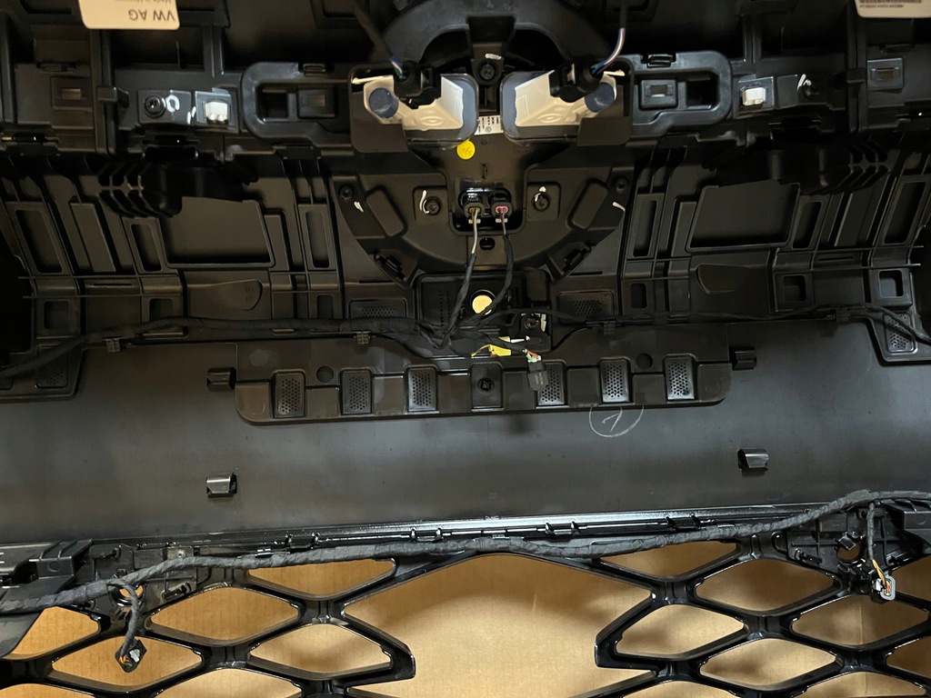 фото №16, Бампер vw id.7 gtx перед vw id7 gtx 6x pdc камера led передній бампер ly9t