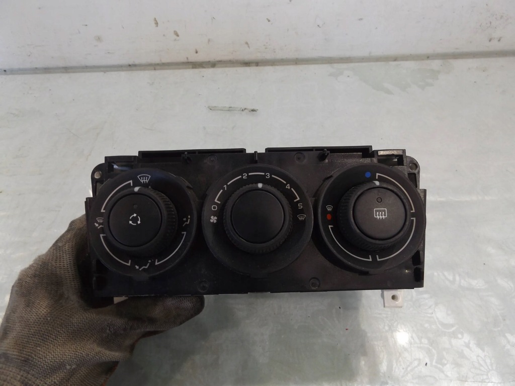 фото №1, C3 picasso панель обдув t1001391p