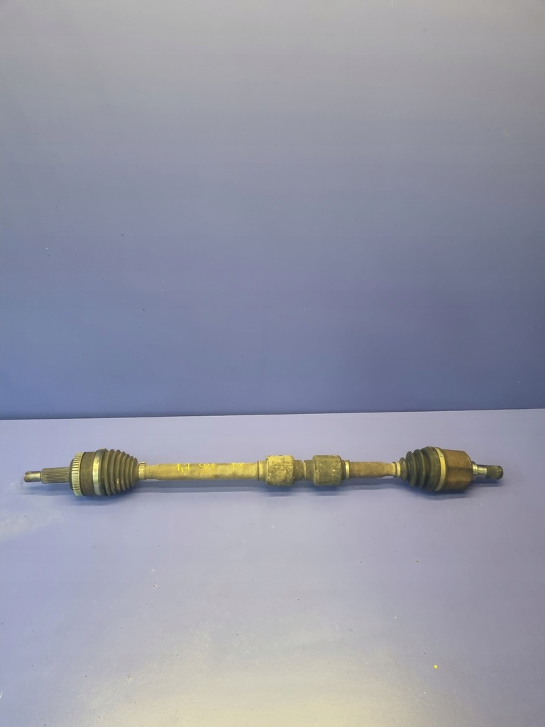 фото №1, Hyundai ix35 приводной вал правая перед 1.7 crdi механическая коробка передач 2wd