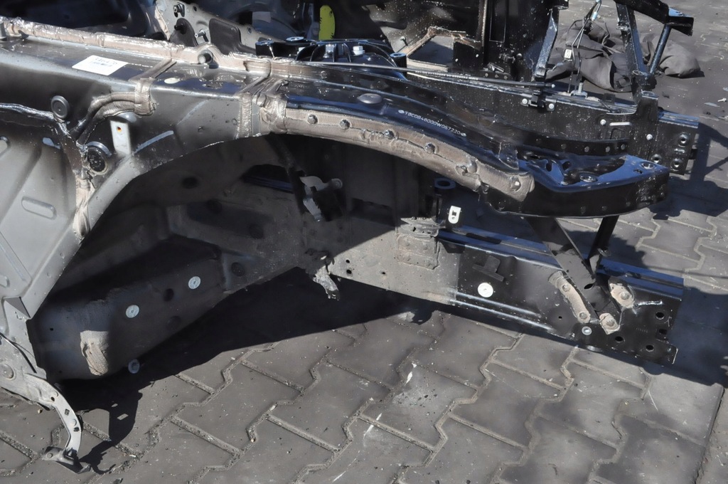 фото №8, Toyota supra mk5 четверть лонжерон правый перед