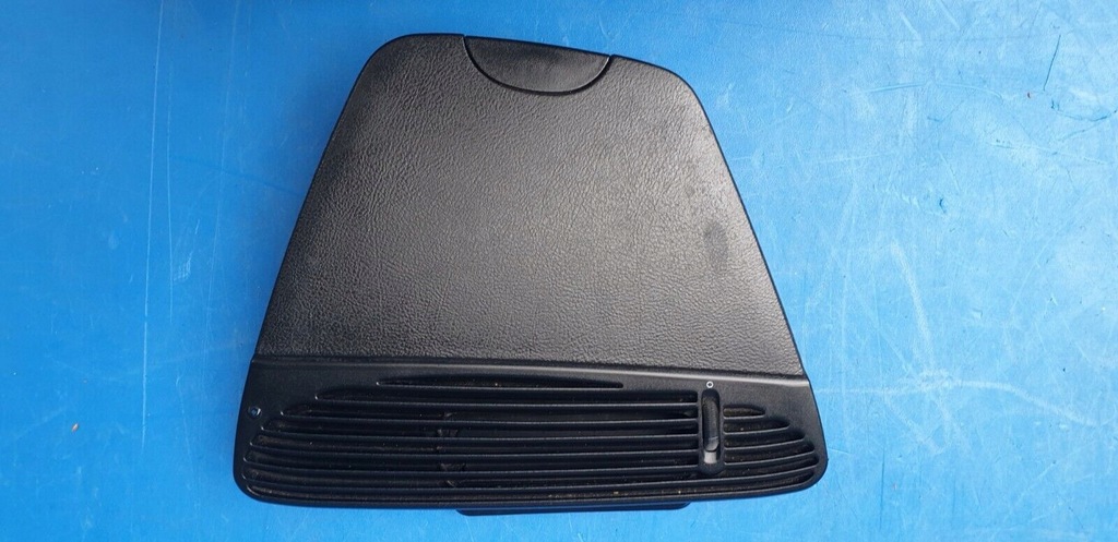 фото №8, Решітка повітропровід бардачок панель приладів приладова alfa 166