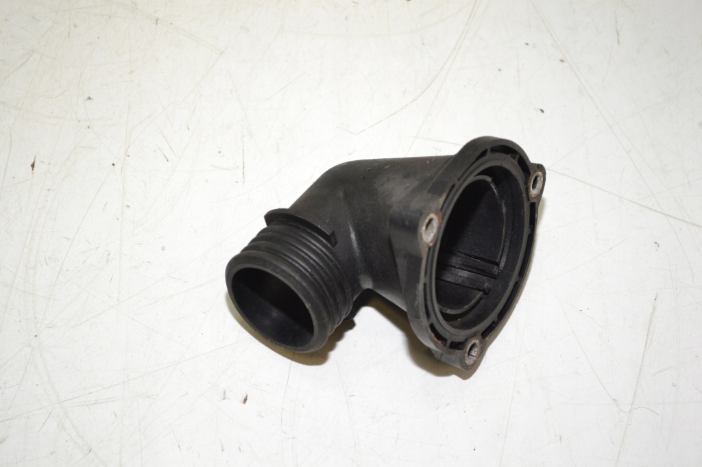 Купити Корпус термостата bmw 2.5 tds 143km e34 e36 e39 e38 2244828