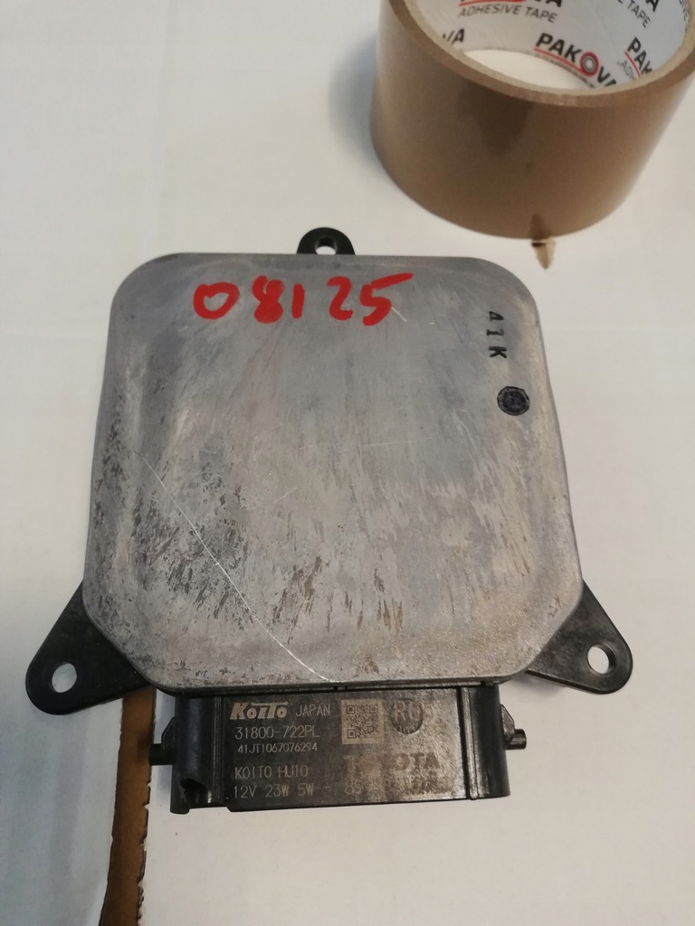 фото №1, Toyota camry 17- модуль перетворювач лампи led 89908-33190