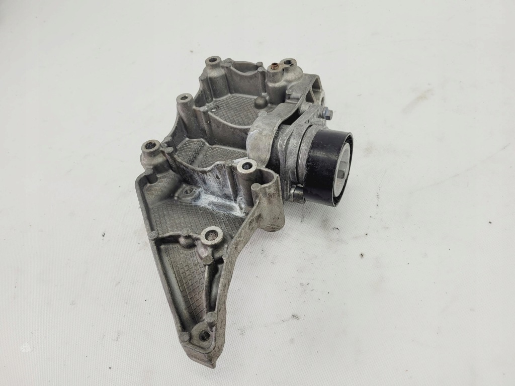 Кронштейн кронштейн генератора 1.6 thp peugeot rifter 2018- 9814465680 Доставка