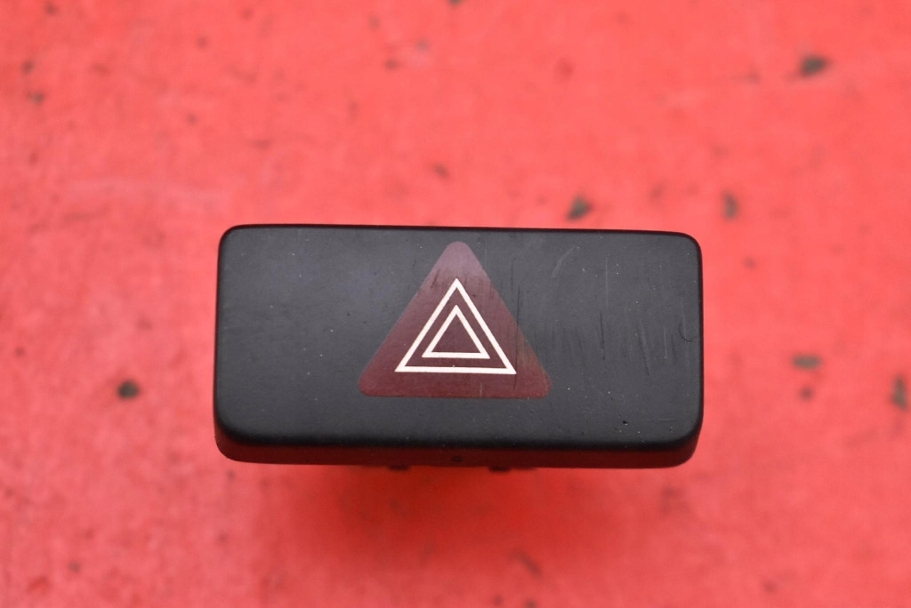 фото №1, Вимикач світла аварійних suzuki alto 7 vii 09-14