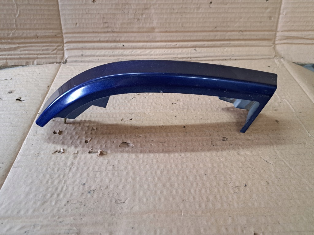 фото №4, Mazda 323 молдинг накладка на фару pod фара правый перед