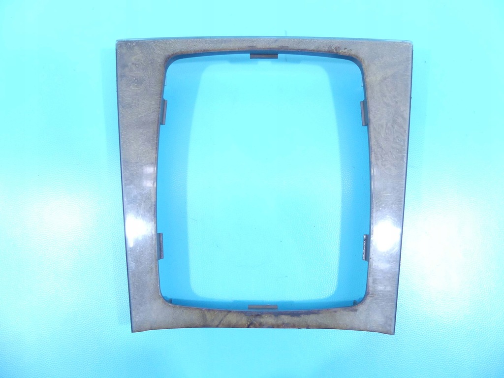 фото №1, Dekor рамка домкрата mercedes w212 eu