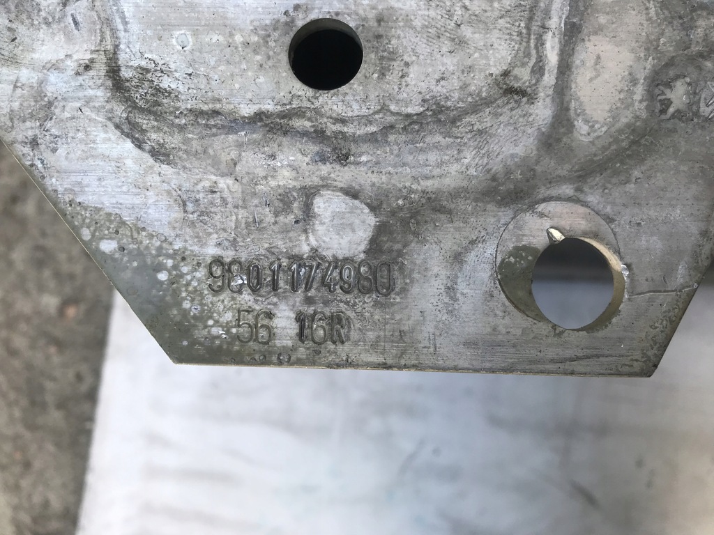 фото №9, Балка бампера задняя citroen c4 cactus c3 aircross crossland 9801174980