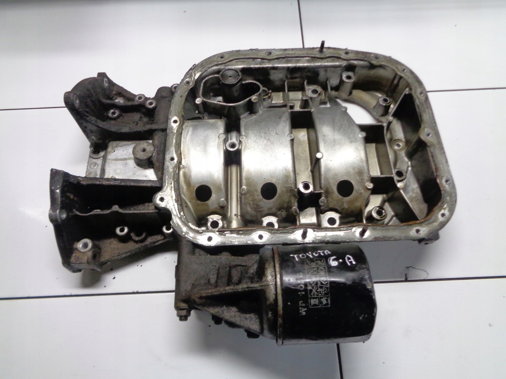 фото №1, Toyota rav4 2.0 d4d основа піддон картера масляний фільтр