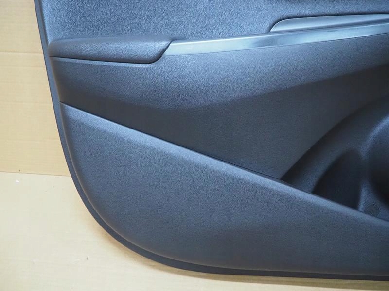 фото №3, Обивка обшивка дверь левый перед hyundai kona