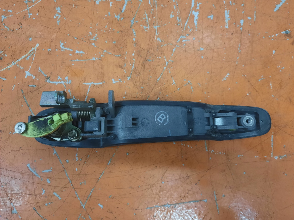 фото №6, Toyota previa 2.0 d-4d 01-04 xr30/xr40 ручка перед передняя левая 1c0