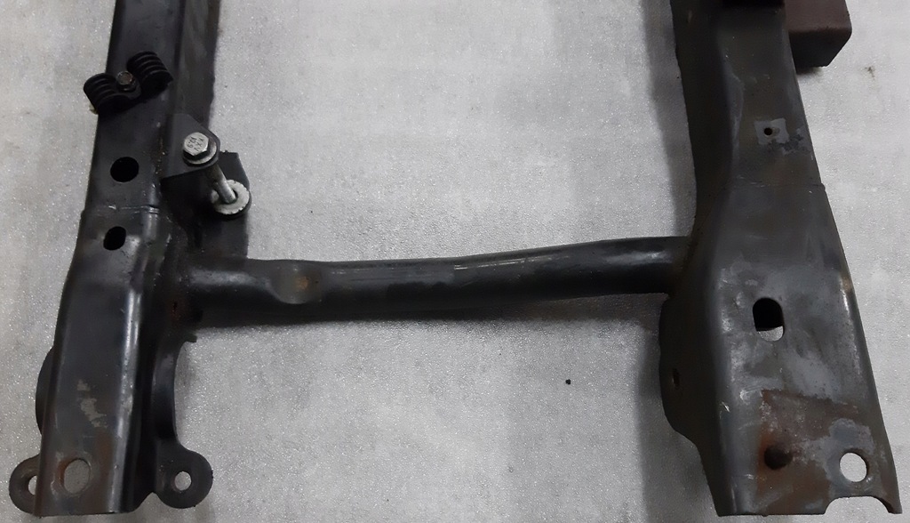 фото №4, Mercedes ml w163 рама балка підрамник перед