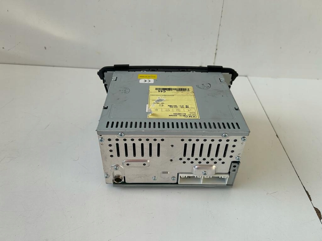 фото №3, Hyundai i40 радио заводской 96170-3z0704x оригинал