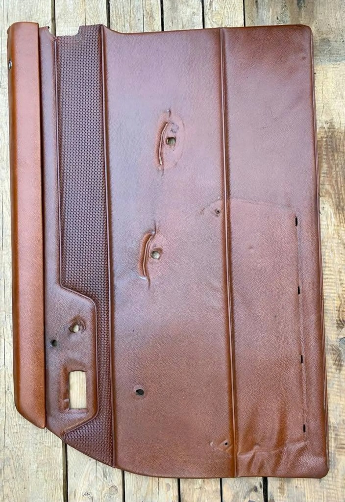 Mercedes-benz w115 1973 обшивки дверь комплект . коричневые Цена