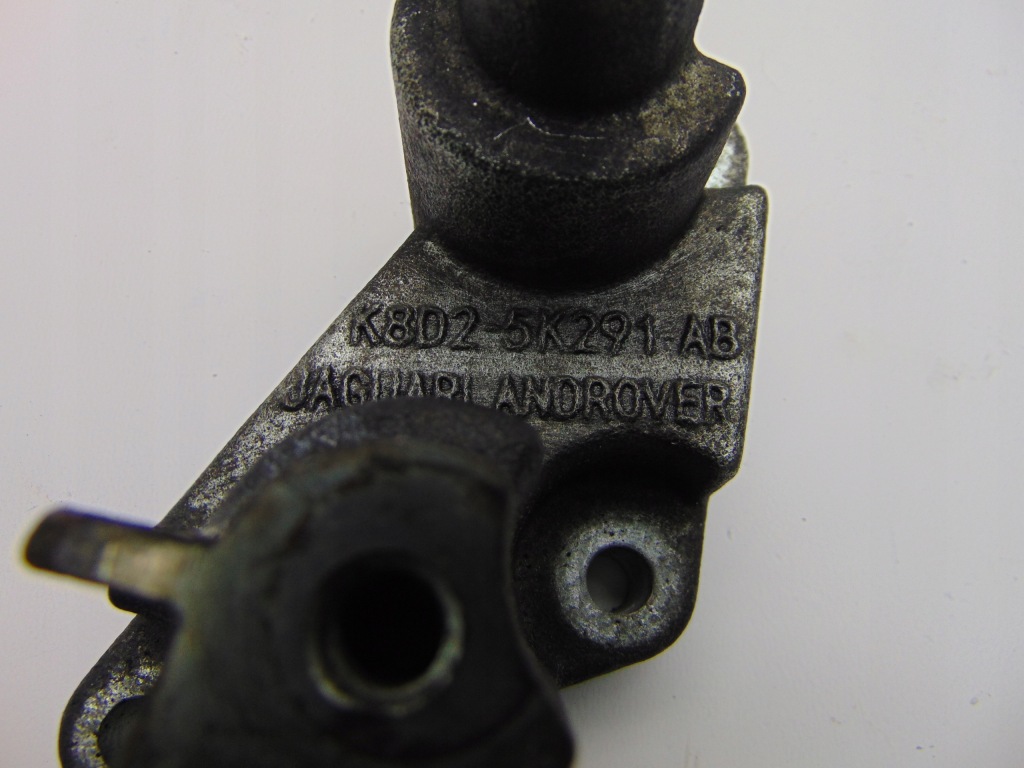 Кронштейн кронштейн підпора range rover evoque discovery sport k8d2-5k291-ab Доставка