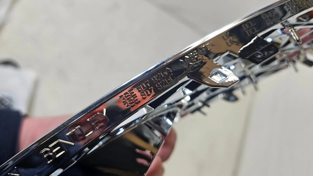 фото №12, Решітка бампера ліва права bentley continental flying spur 3se807925 3se807