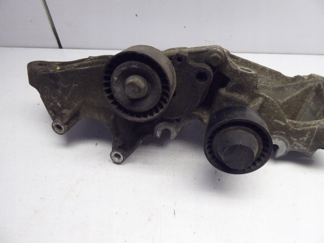 фото №3, Vivaro a trafic ii кронштейн генератора 2.0 cdti