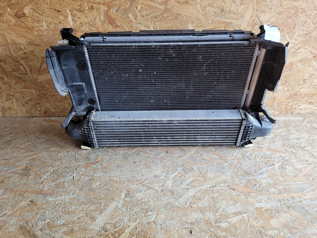 фото №7, Mercedes a klasa w176 комплект радіатор вентилятор радіатора оригінал fv