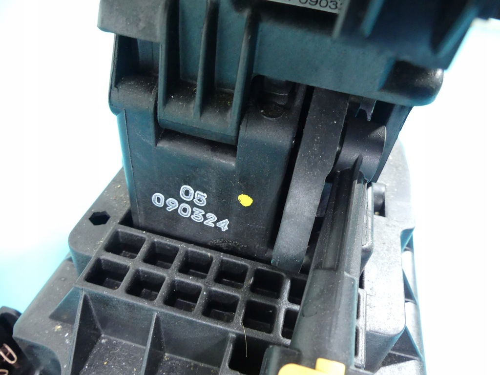 фото №11, Домкрат тросы переключения передач opel insignia a авто