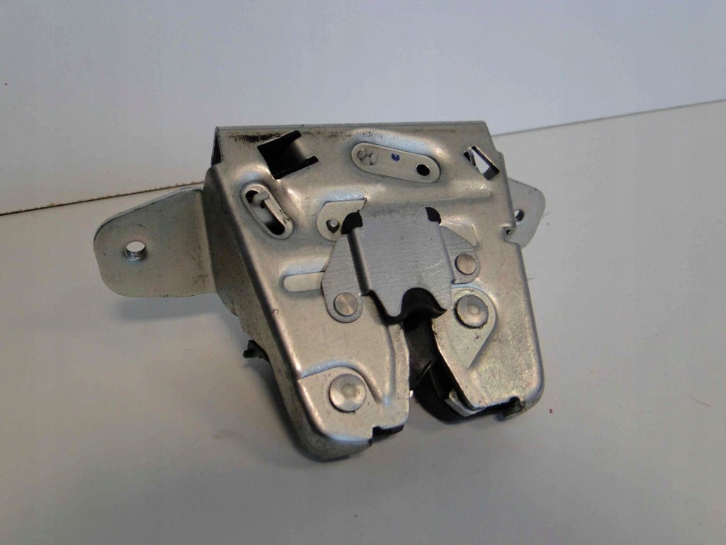 фото №3, Mercedes glk x204 204 lift замок крышки задний