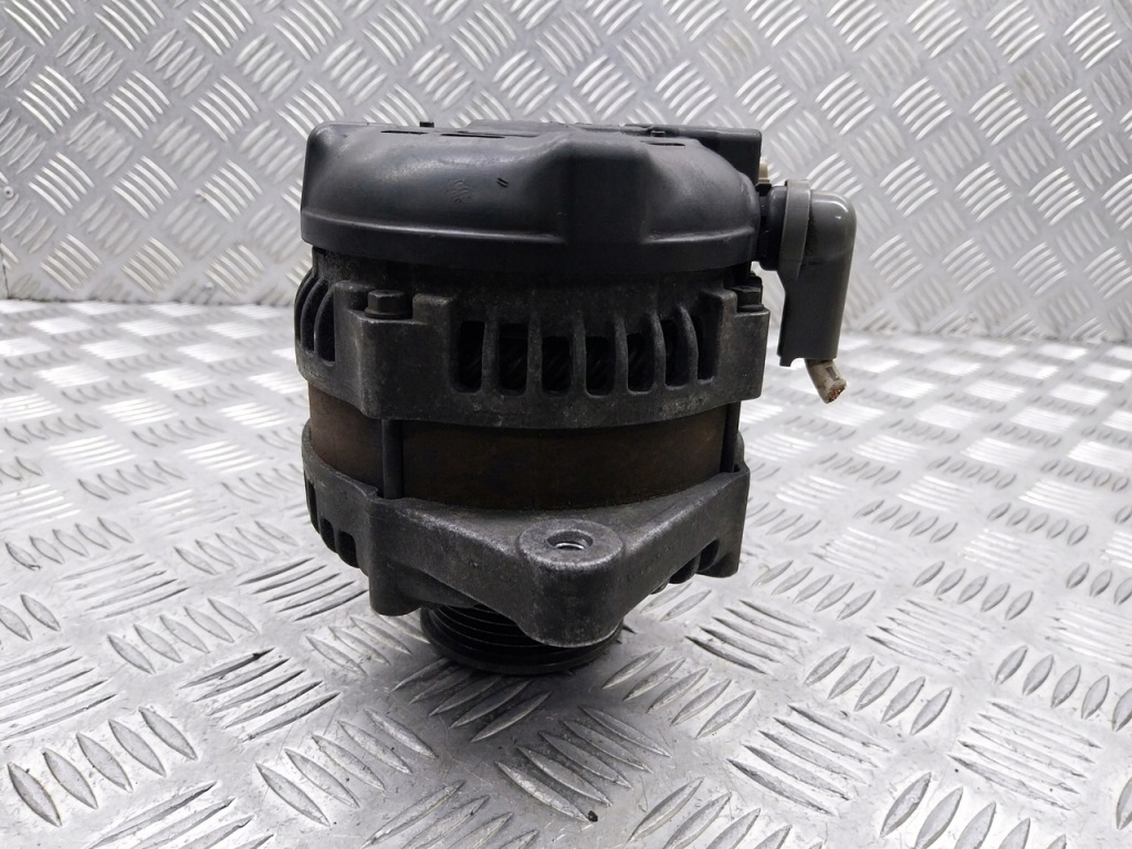 фото №1, Генератор toyota corolla 1.4 27060-33071